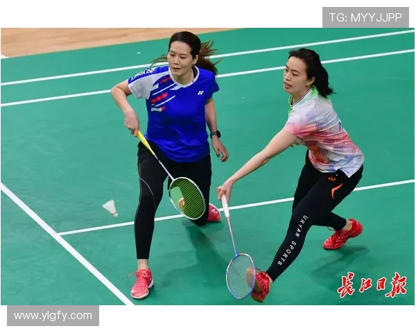 上海羽毛球队盯防策略揭秘深度解析运动员配合与战术运用 上海羽毛球队盯防策略揭秘深度解析运动员配合与战术运用