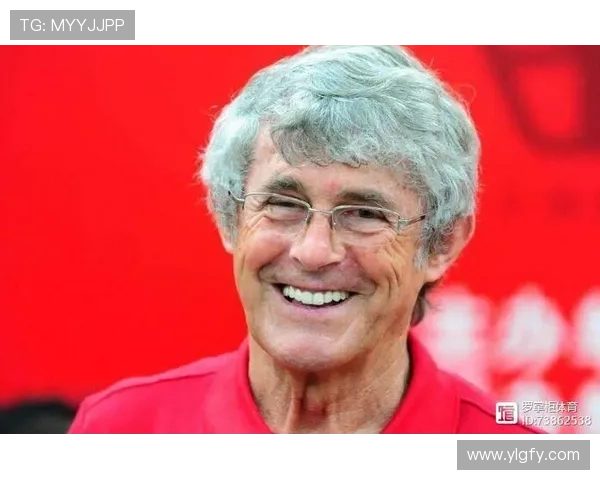 世界足球明星的学历揭秘与职业生涯成就之间的关系分析 世界足球明星的学历揭秘与职业生涯成就之间的关系分析