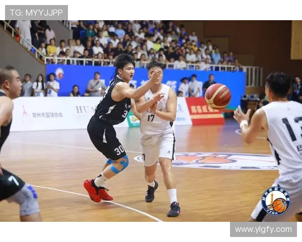 全国锦标赛分析:深圳篮球队球员个人能力的精彩展现与不足之处 全国锦标赛分析:深圳篮球队球员个人能力的精彩展现与不足之处