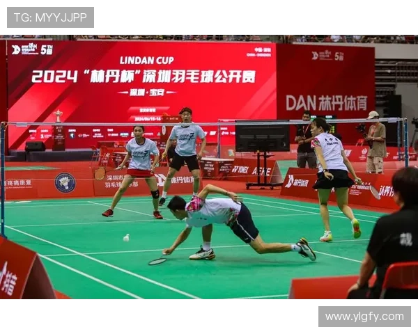 重庆羽毛球队在城市联赛中的实力展现与未来发展潜力分析 重庆羽毛球队在城市联赛中的实力展现与未来发展潜力分析